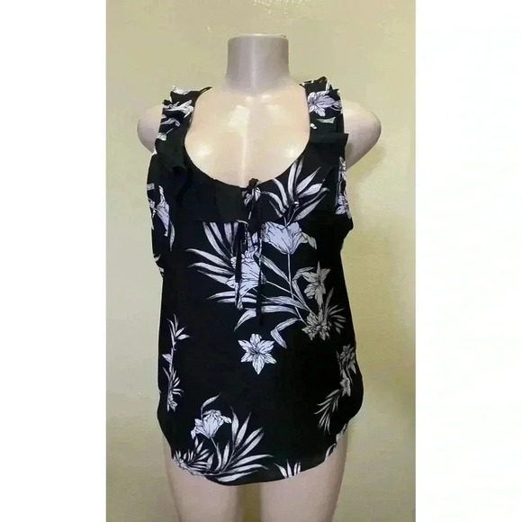 NWT WHBM White House market Blouses Size M - Picture 2 of 9